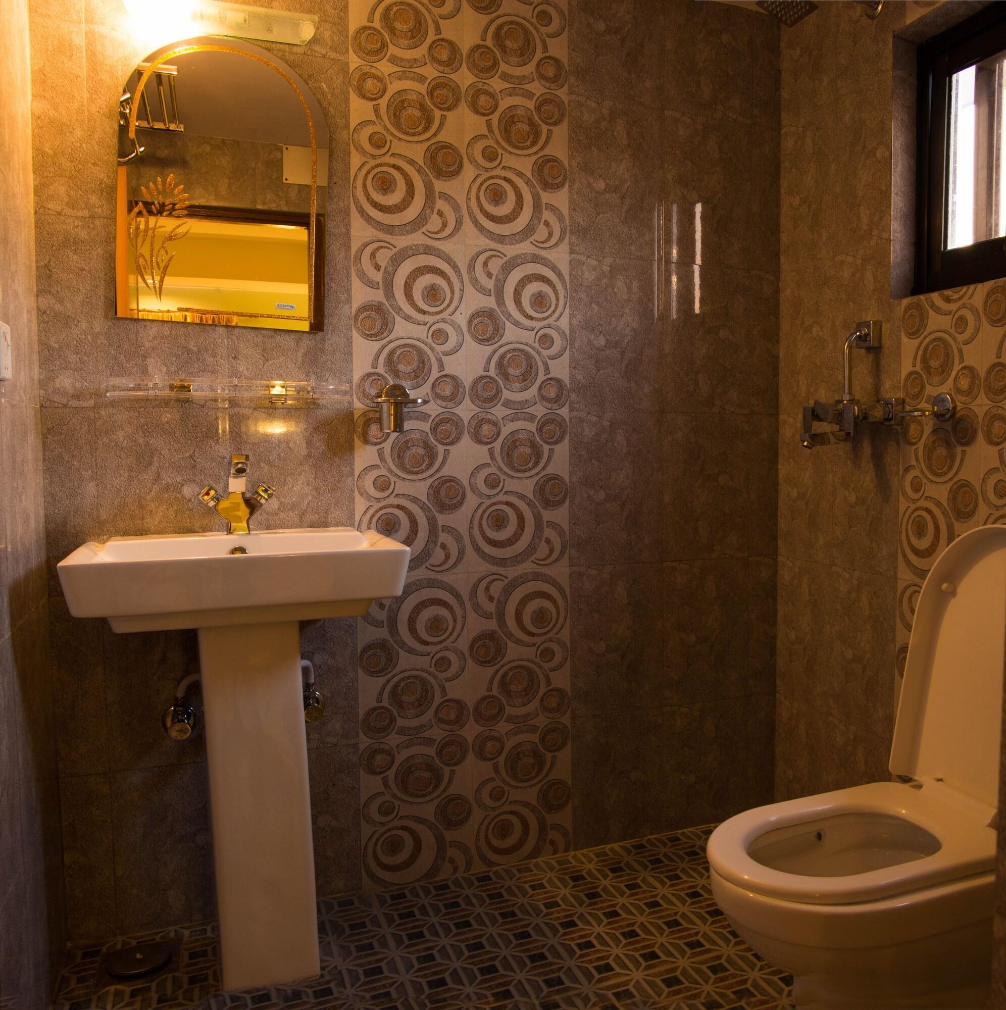 Hotel River Park Pokhara Dış mekan fotoğraf