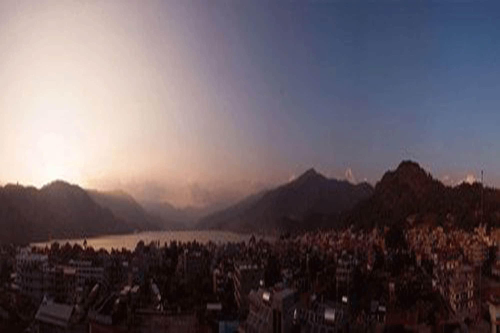 Hotel River Park Pokhara Dış mekan fotoğraf