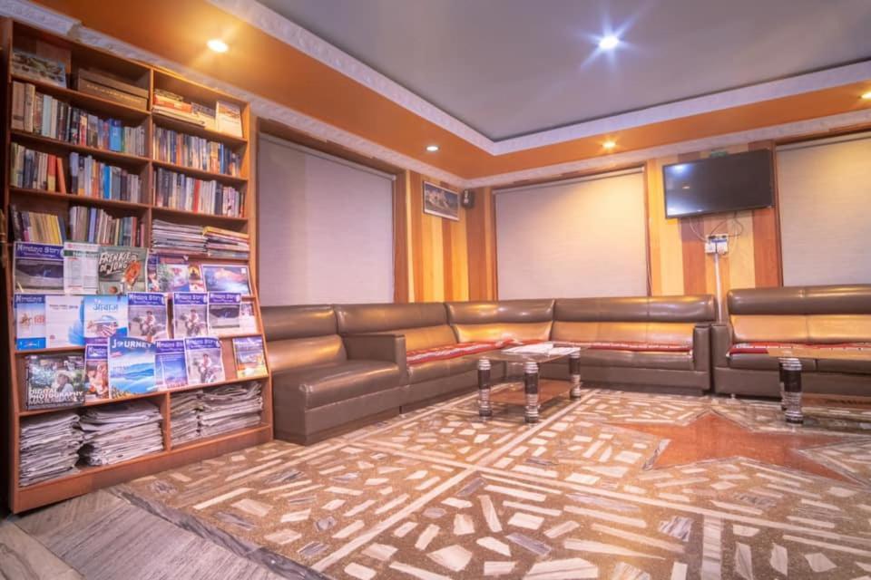 Hotel River Park Pokhara Dış mekan fotoğraf