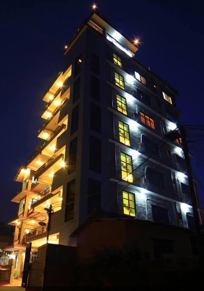 Hotel River Park Pokhara Dış mekan fotoğraf