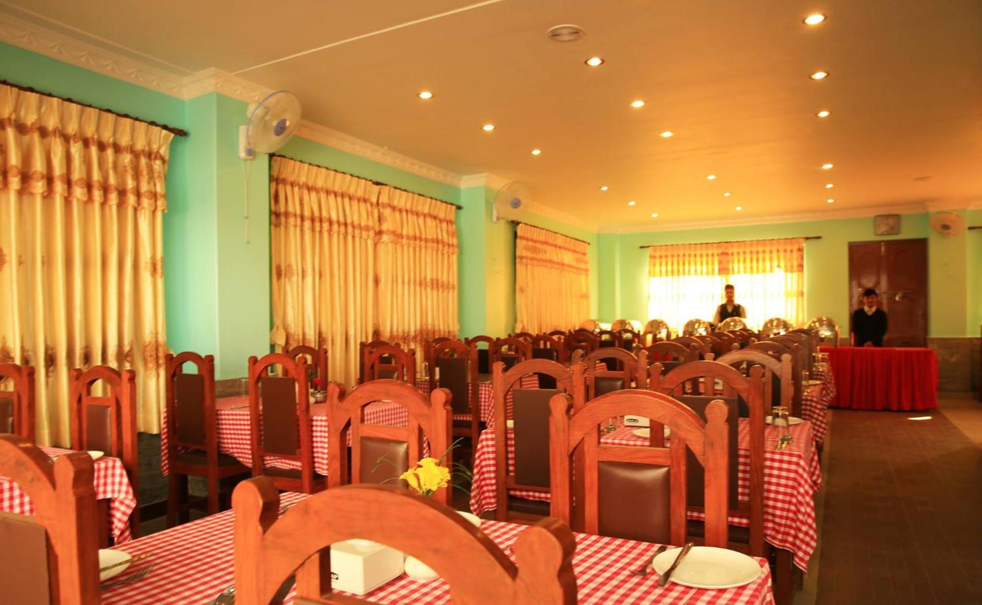 Hotel River Park Pokhara Dış mekan fotoğraf