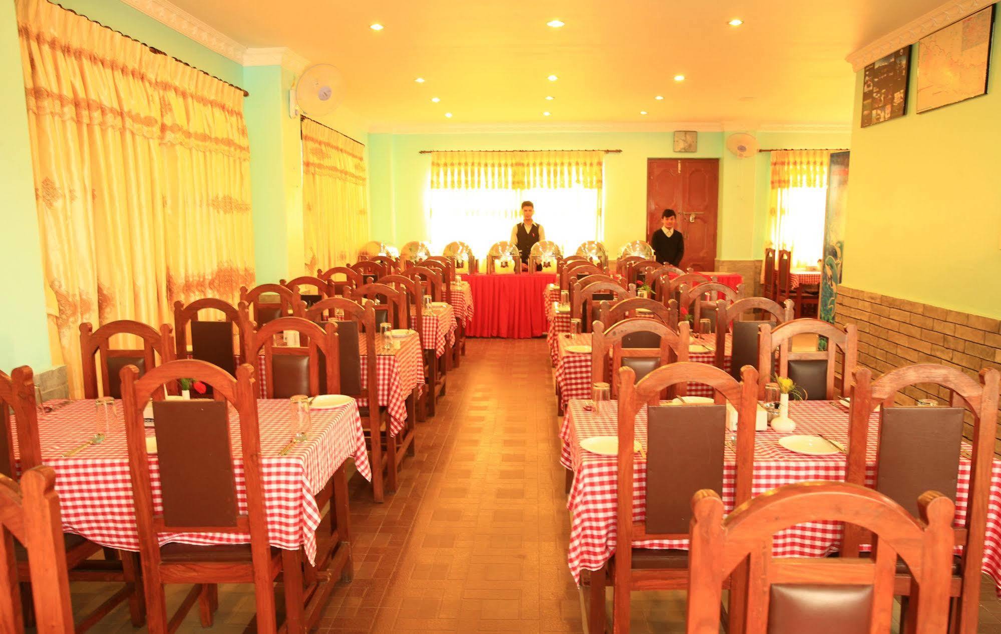 Hotel River Park Pokhara Dış mekan fotoğraf