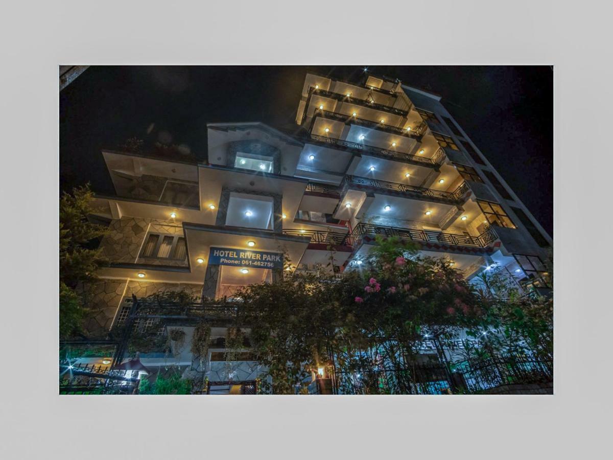 Hotel River Park Pokhara Dış mekan fotoğraf