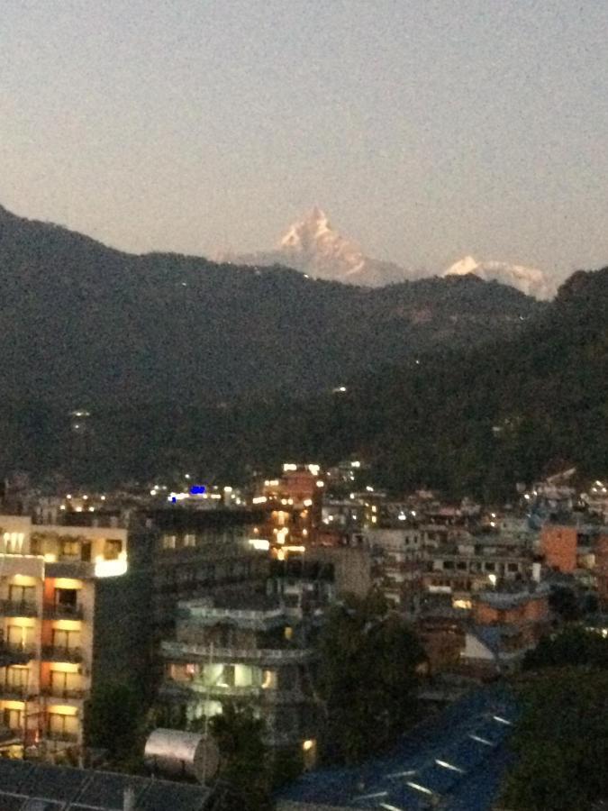 Hotel River Park Pokhara Dış mekan fotoğraf