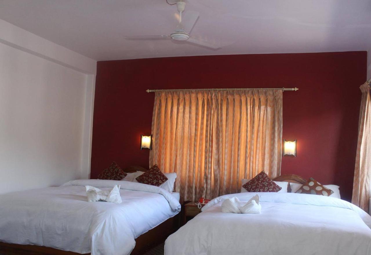 Hotel River Park Pokhara Dış mekan fotoğraf